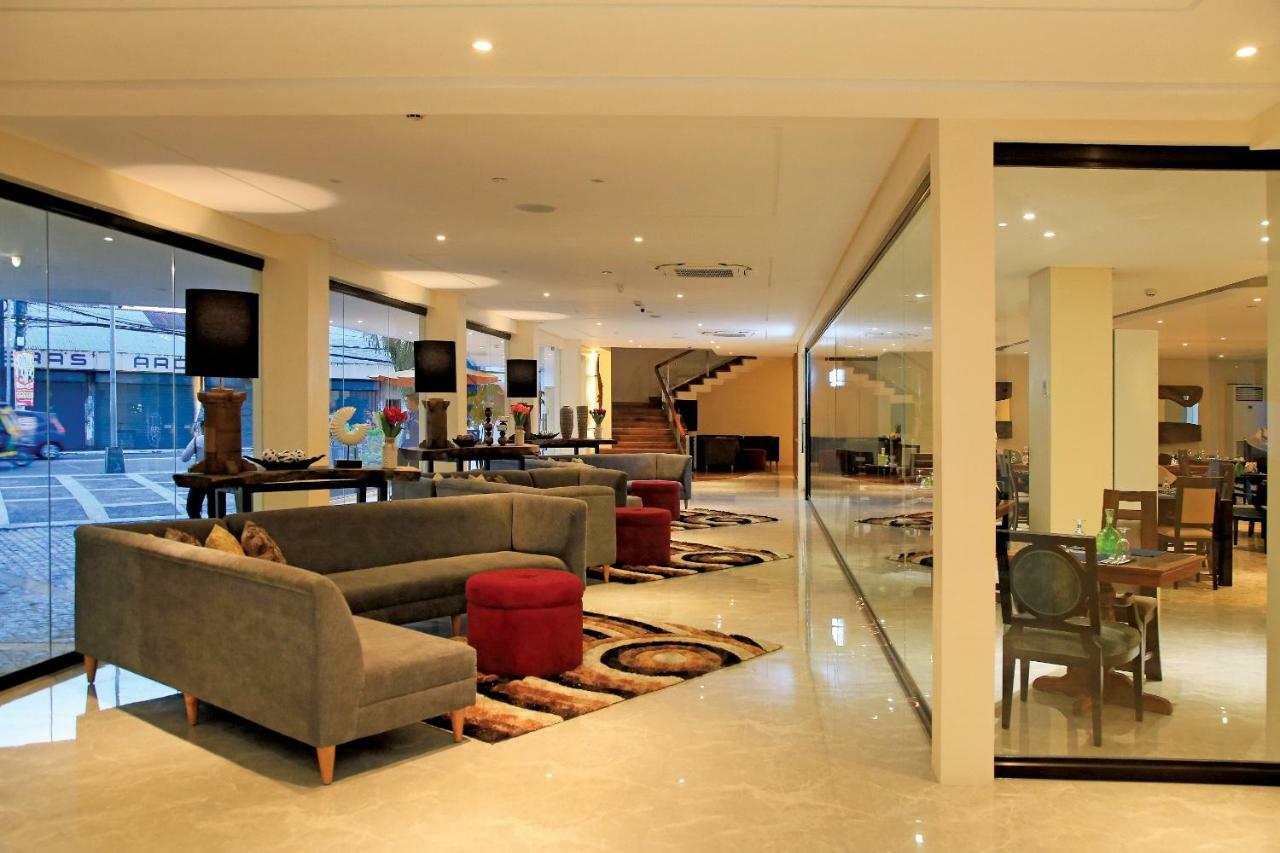 Proxy By The Oriental Albay Otel Legazpi Dış mekan fotoğraf